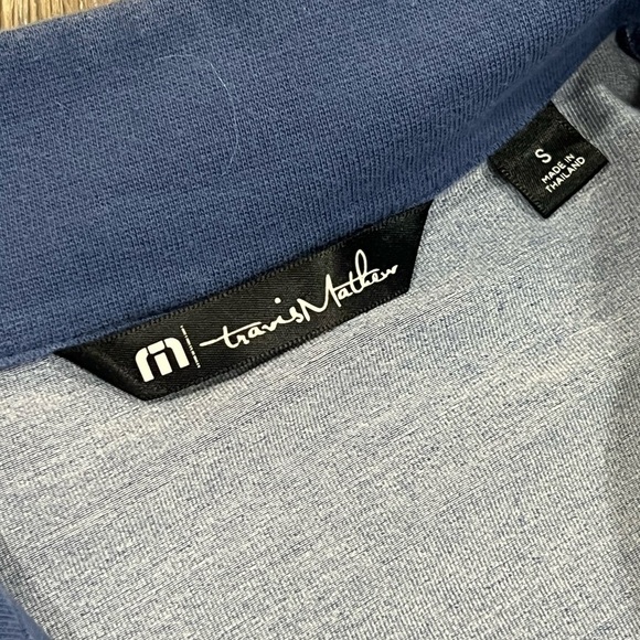 Travis Mathew Size Small Navy Stripe Pullover Half Zip Golf Performance Sweater - Picture 4 of 6